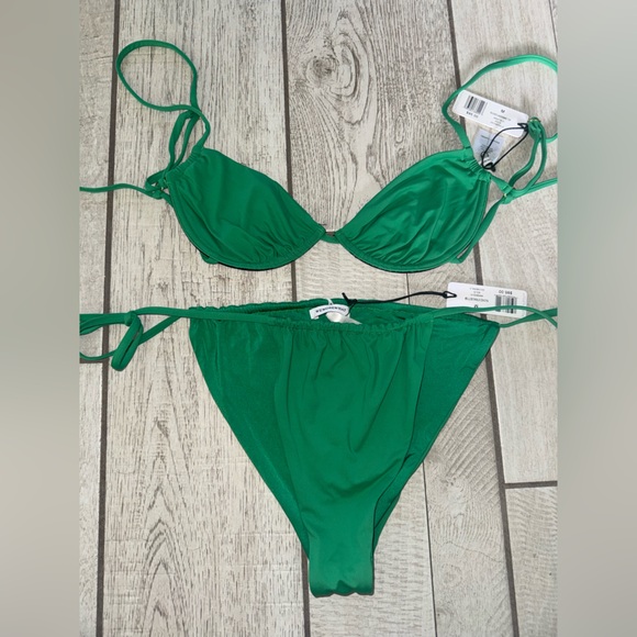 WeWoreWhat Other - WeWoreWhat Emerald Bikini